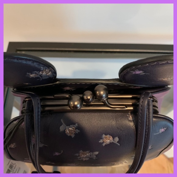 DISNEY X COACH MINNIE MOUSE KISSLOCK BAG - Picture 9 of 13